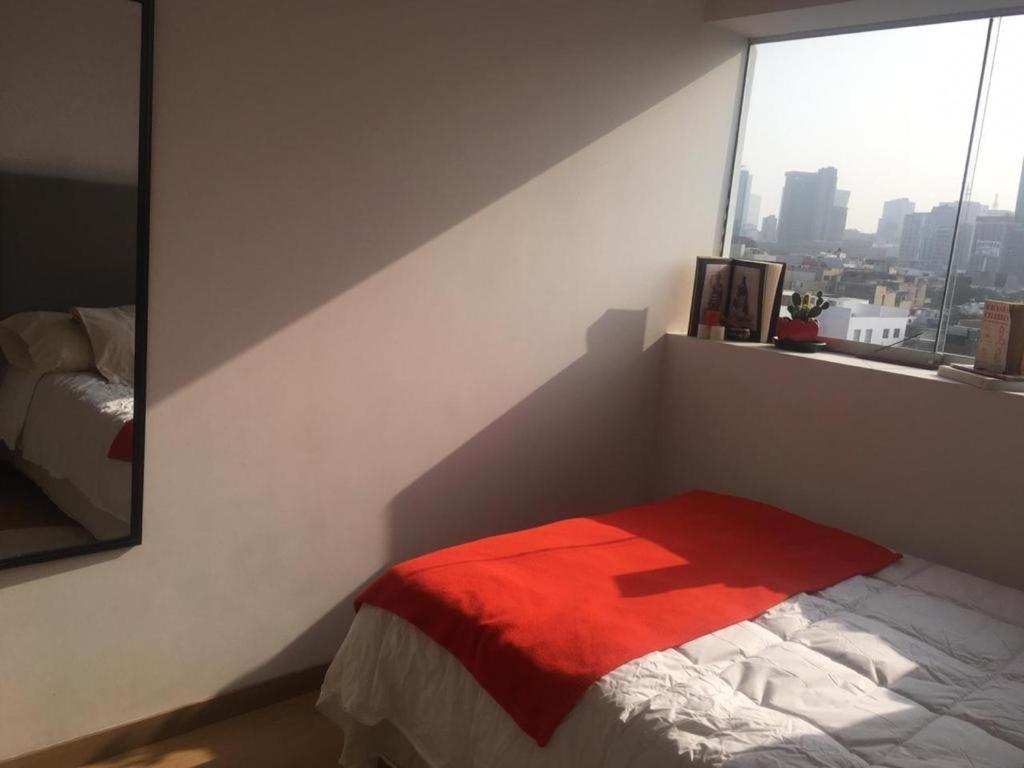 Precioso Cuarto Dentro De Un Centrico Compartido Lima